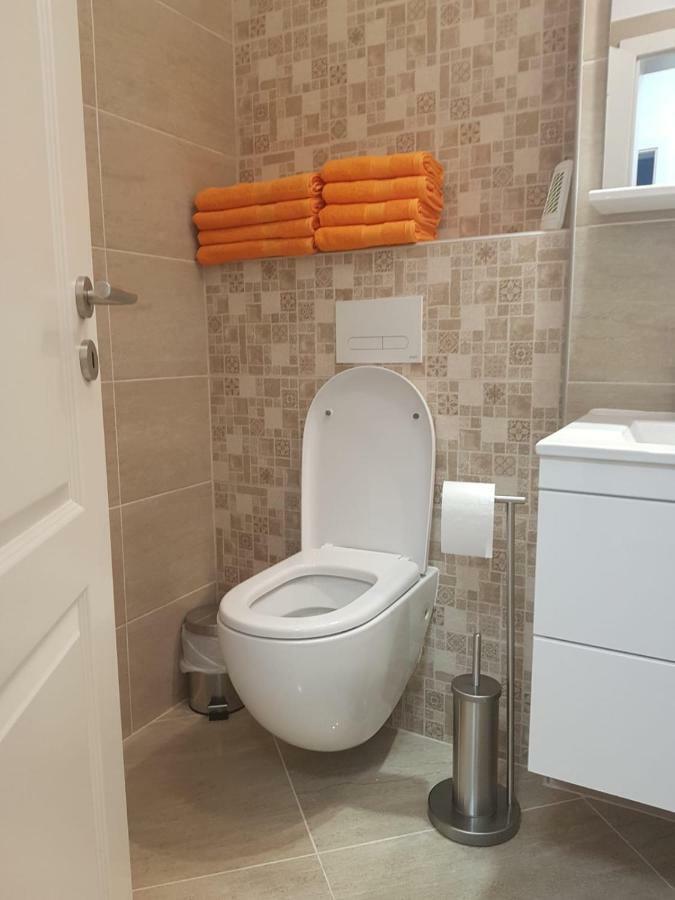 Apartament Monadin 3 Braszów Zewnętrze zdjęcie