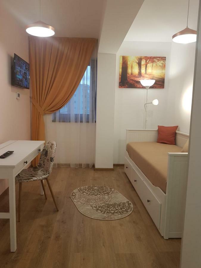 Apartament Monadin 3 Braszów Zewnętrze zdjęcie
