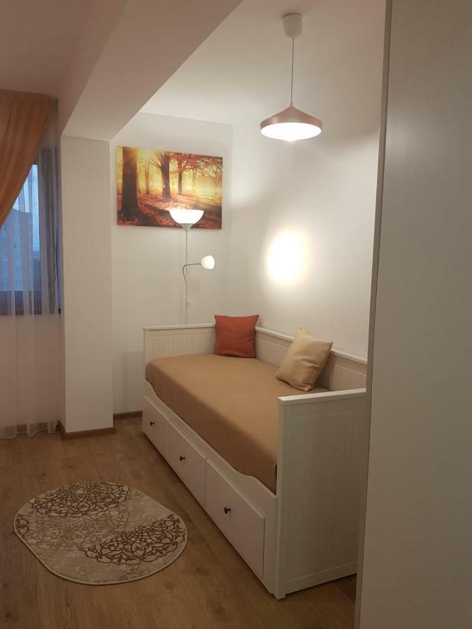 Apartament Monadin 3 Braszów Zewnętrze zdjęcie