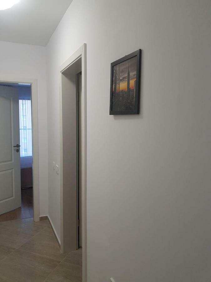 Apartament Monadin 3 Braszów Zewnętrze zdjęcie