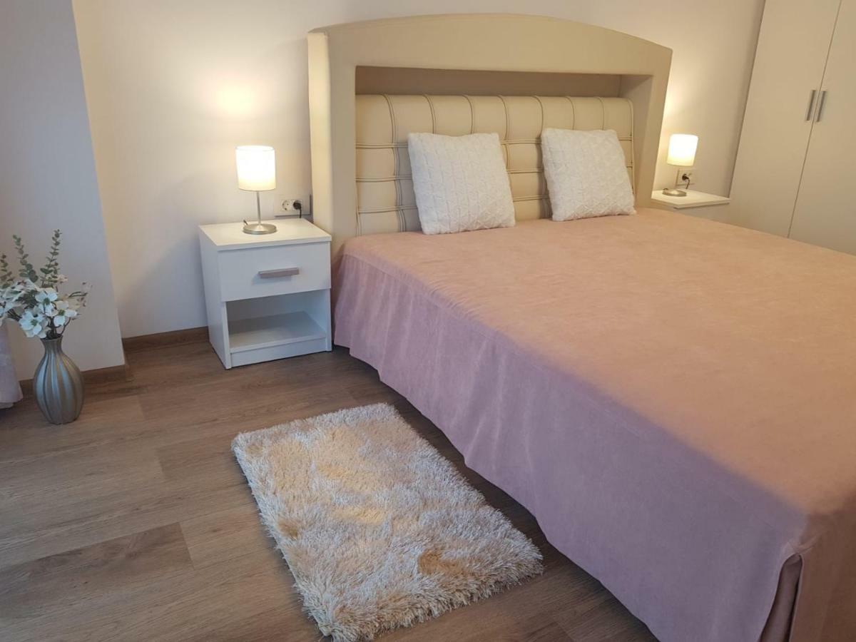 Apartament Monadin 3 Braszów Zewnętrze zdjęcie
