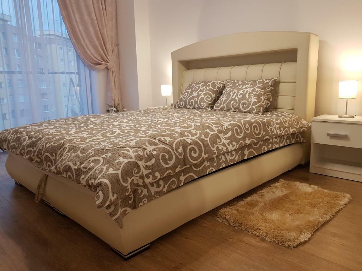 Apartament Monadin 3 Braszów Zewnętrze zdjęcie